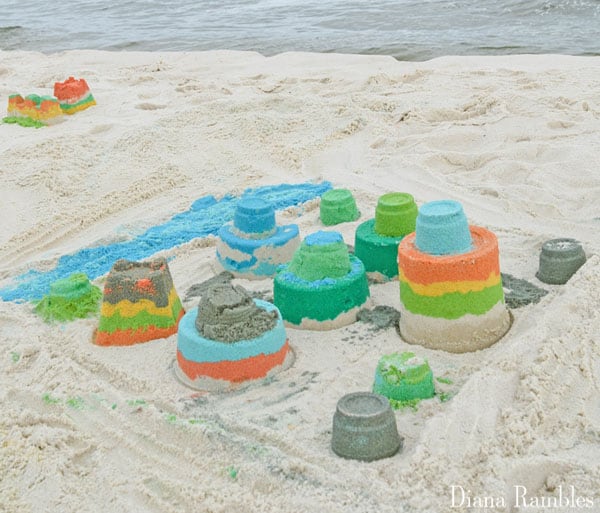 How to Dye Beach Sand
