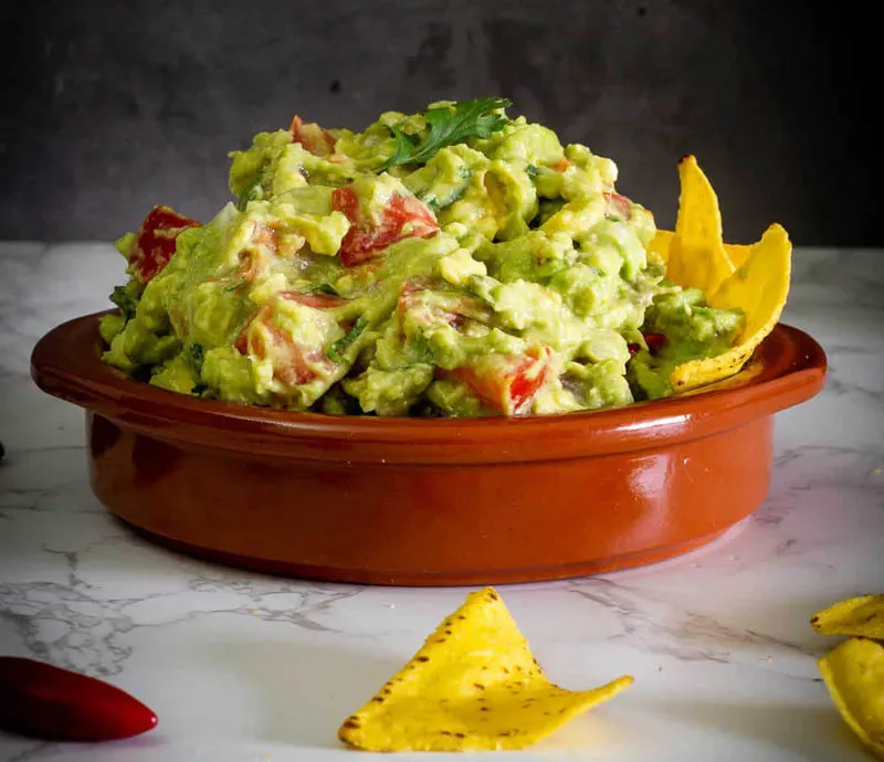Guacamole Vegan in a Bowl with Chips